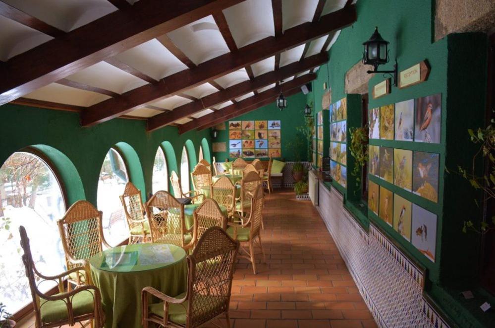Hospedium Hostal Almanzor Navarredonda de Gredos Exterior photo
